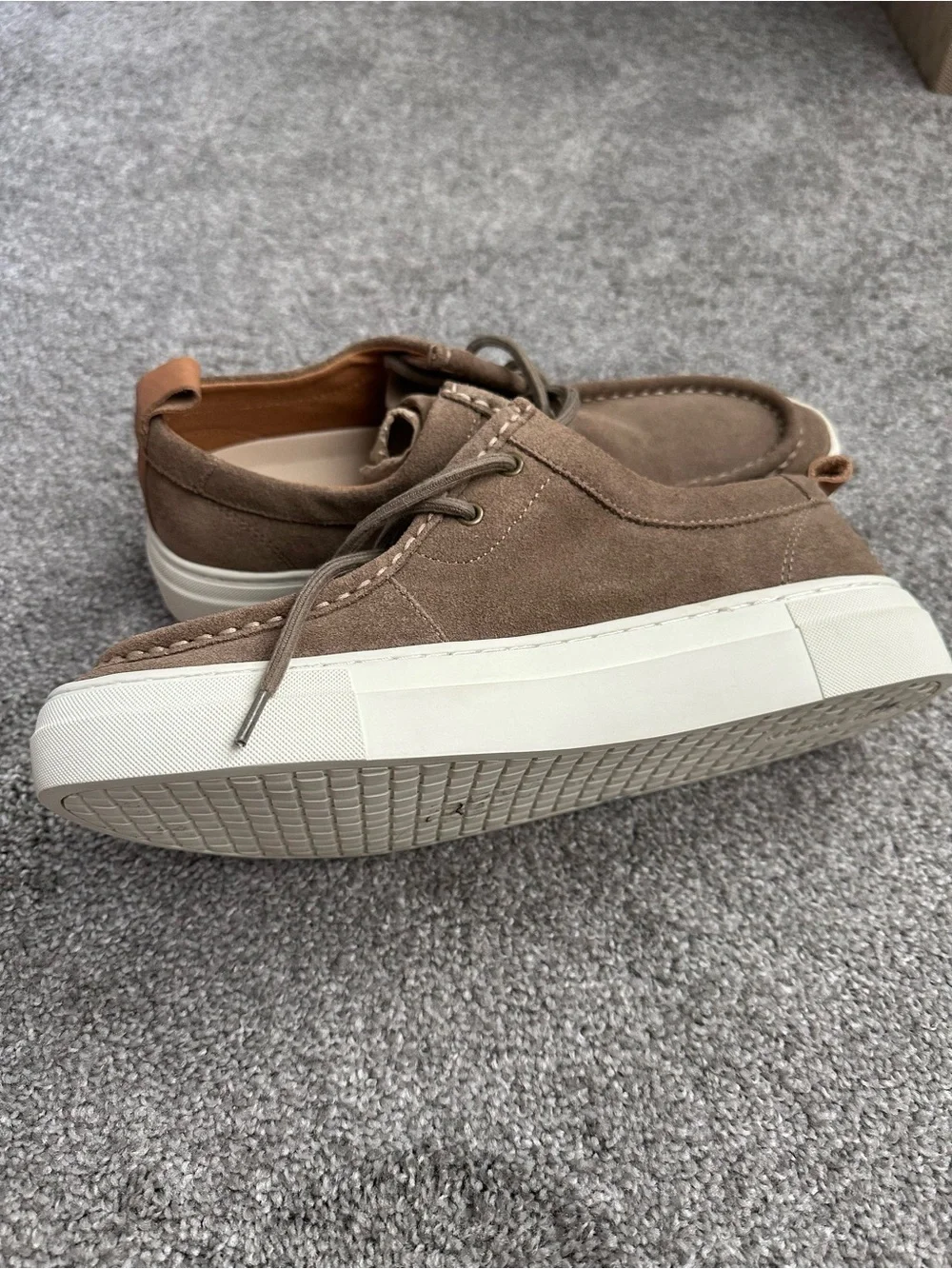 Steve Madden Men's Casual Suede Lace-Up shoes,brand new ,size 8 1/2  in Taupe